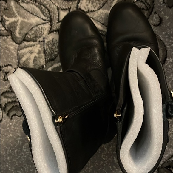 Vince Camuto mid-calf women’s black size 10 boots - Picture 5 of 5